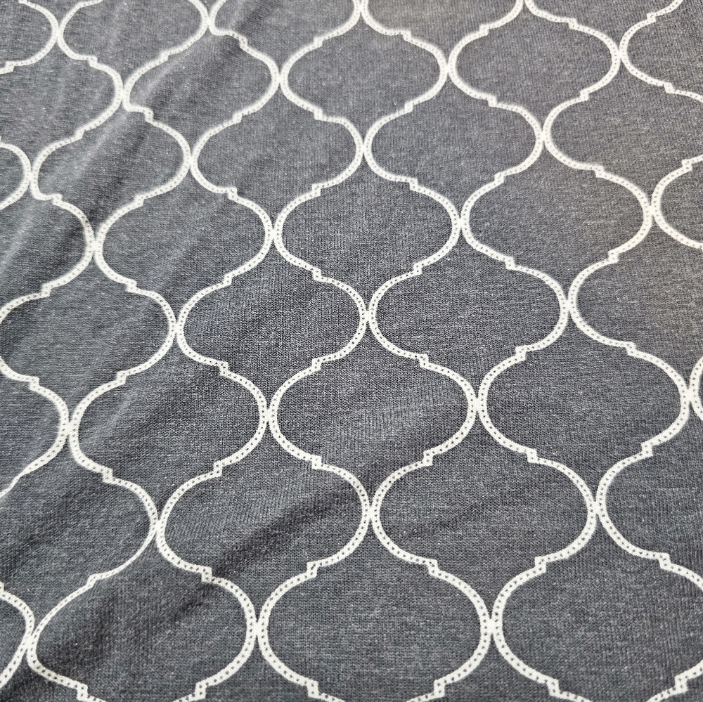 Banana Republic Navy White Knot Front Geometric Top – Medium - Picture 2 of 9